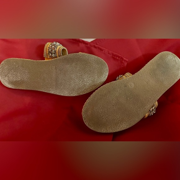Crown Vintage Gold and Tan Gem Embellished Sandals Size 7 - Picture 3 of 3